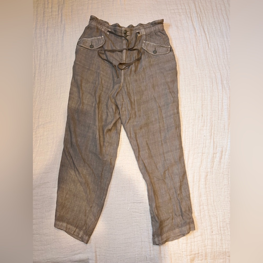 American Eagle Women’s High Waisted Army Green Pants SIZE 14